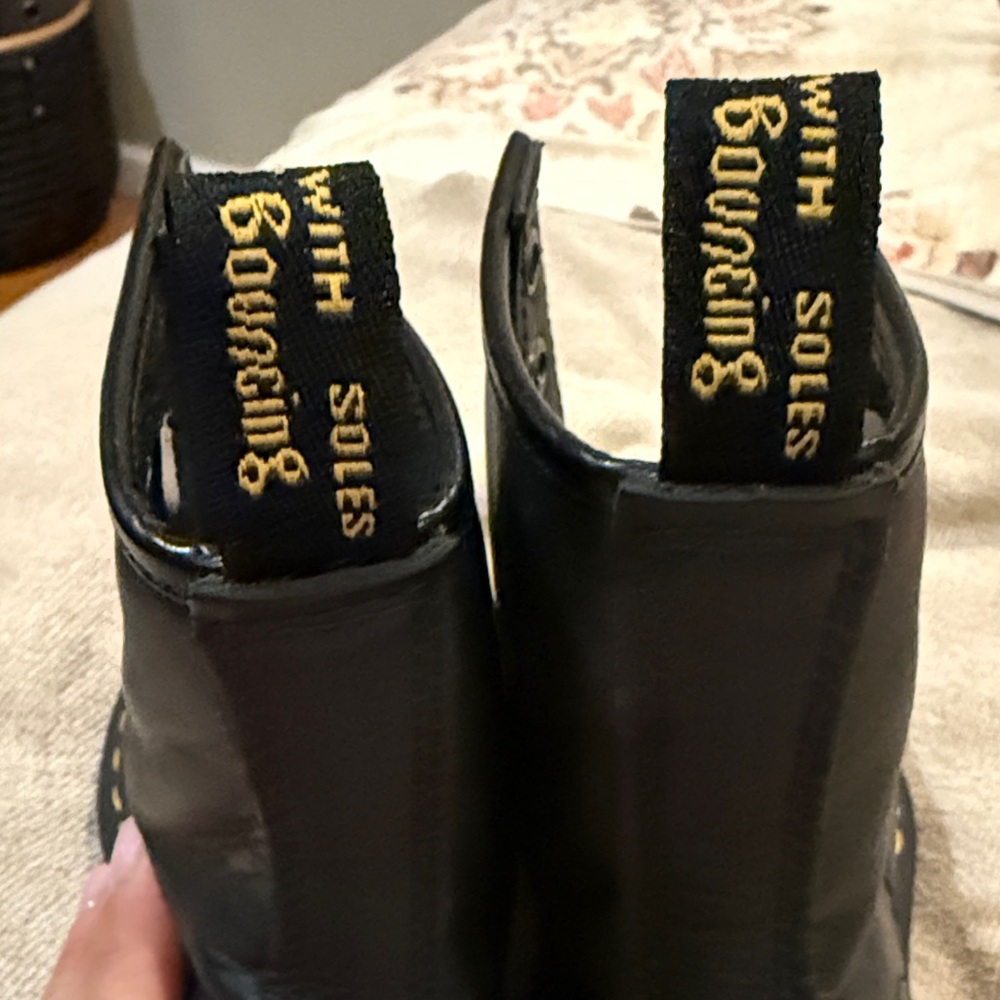 DR MARTEN.  Leather Boots with Yellow Stitching
